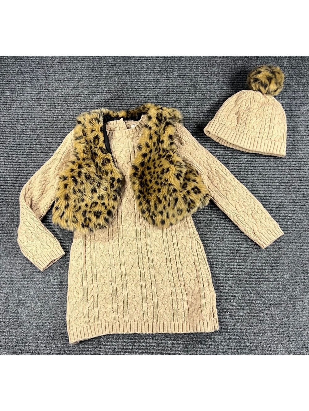 Rachel Zoe Toddler Girls' 2T Tan Cable Knit Dress w/ Faux Fur Leopard Vest & Hat